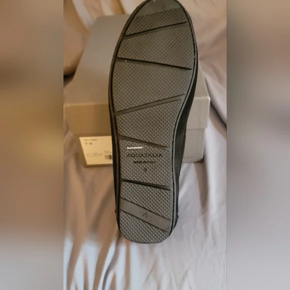 Men's aquatalia suede weatherproof loafers 9.5 - Picture 3 of 5